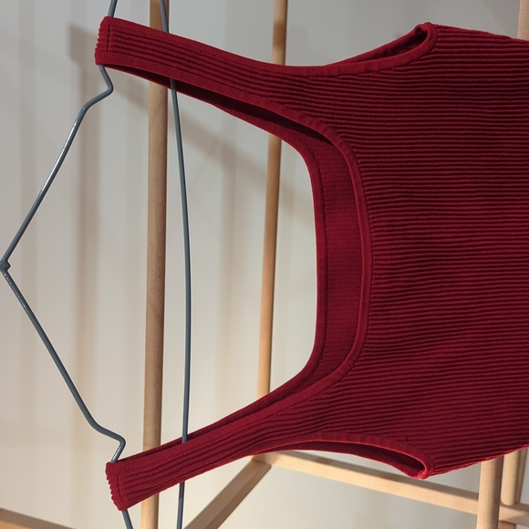 Aritzia Sculpt Knit Ribbed Square Neck Tank Top - Picture 4 of 5